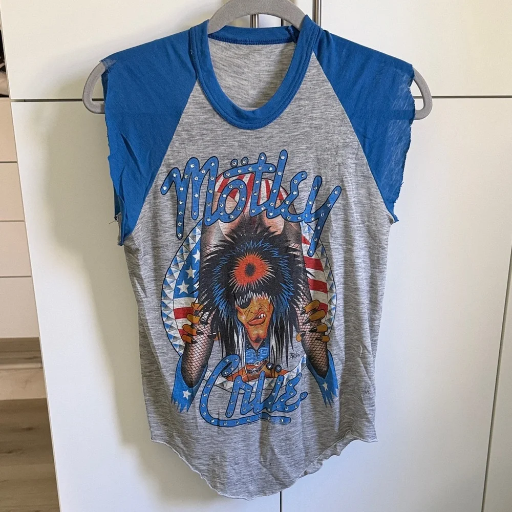 Vintage Motley Crue tank - Picture 1 of 2